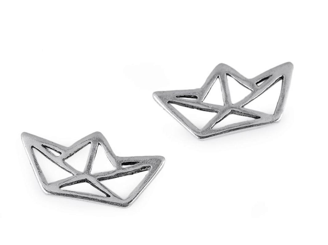 Metallapplikation Schiff